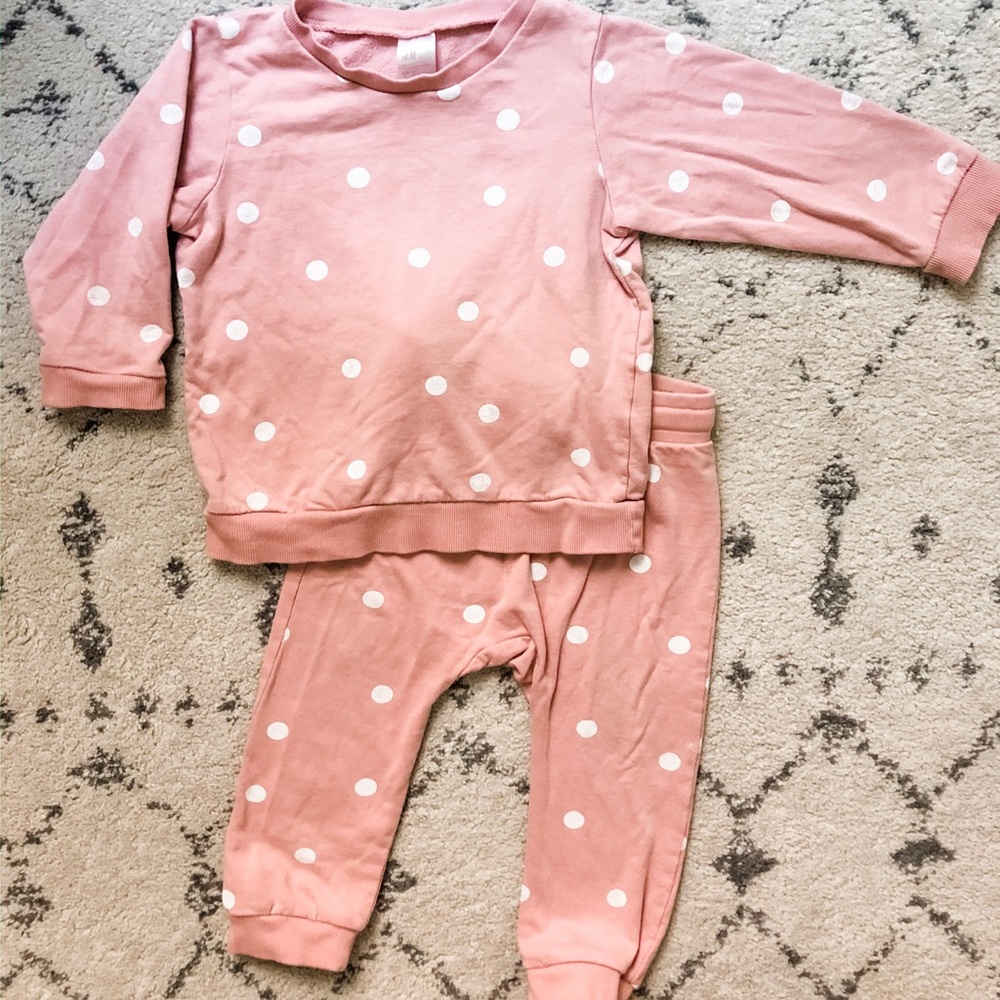 H&M 12-18 month sweatsuit
